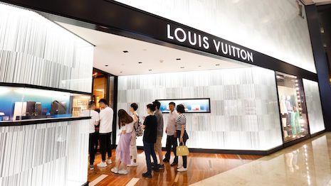 Chinese, US luxury lovers power rebound at LVMH