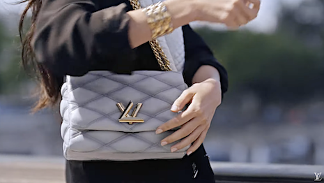 Bond Street Louis Vuitton Bags - Vestiaire Collective